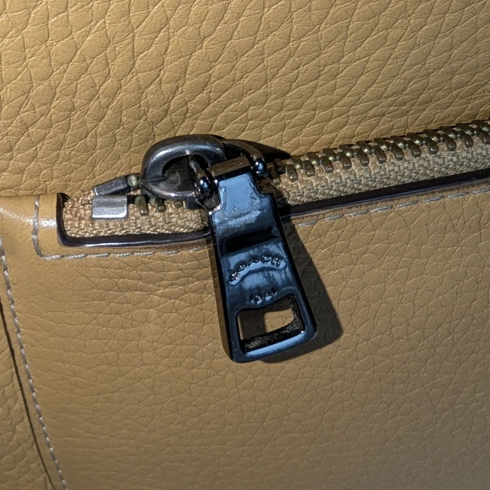 1941 Saddle Bag with Whipstitch and Fringe Details - Picture 14 of 16